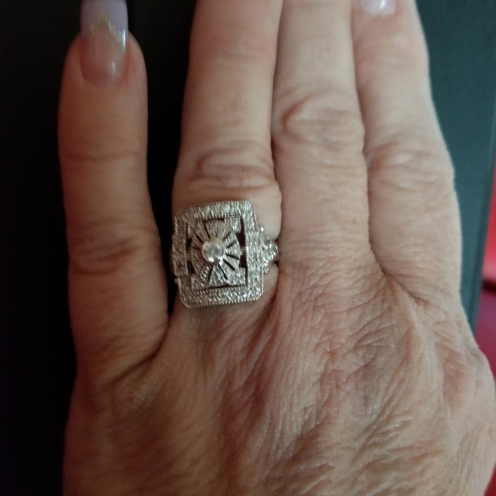 s.s. cubic zirconia ring